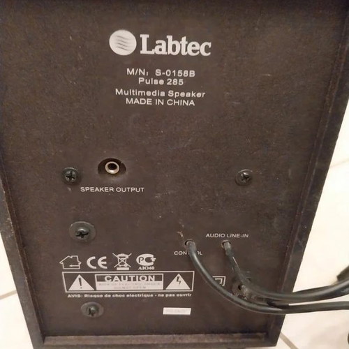 Labtec Pulse 285 speakers like new, black color
