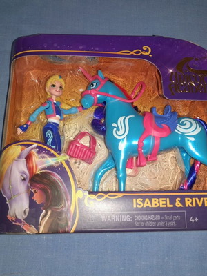 Spin Master Unicorn Academy σετ με κούκλα Isabel και μονόκερο River