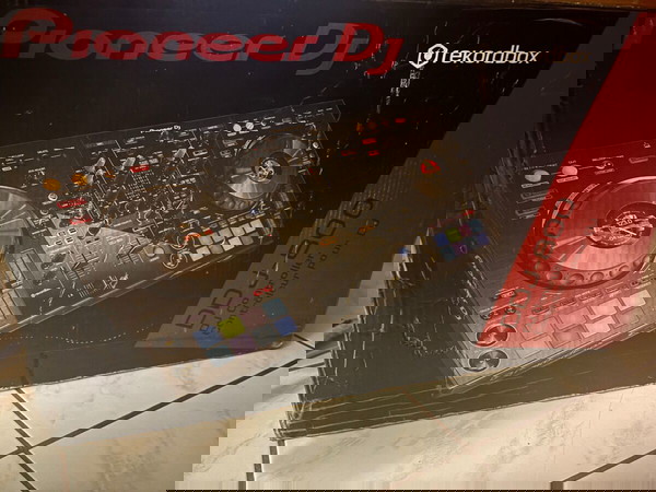 Κονσόλα DDJ-800 Pioneer(άριστη κατάσταση)