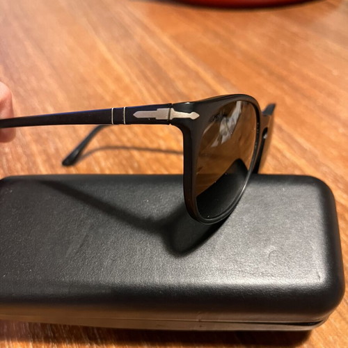 Persol PO3007-S 9000/58 Polarized Sunglasses like new, matte black