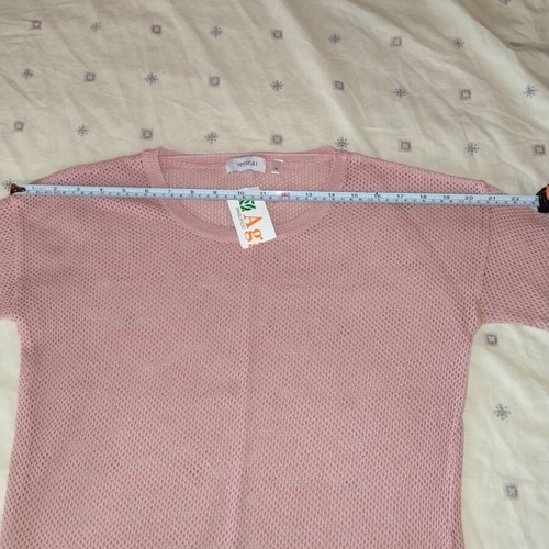 Pink knitted blouse new, round neck, 3/4 sleeves