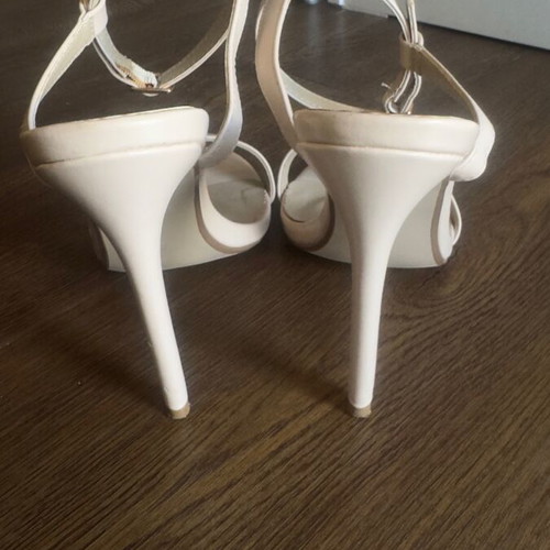 Missguided nude sandal like new, size 39