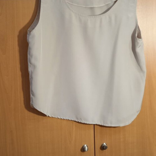 Olsen silk gray top like new