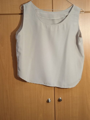 Olsen silk gray top like new
