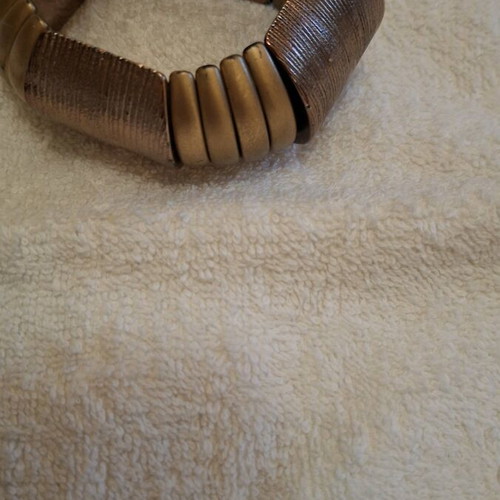 Necklace and bracelet like new, long fabric and eve necklace