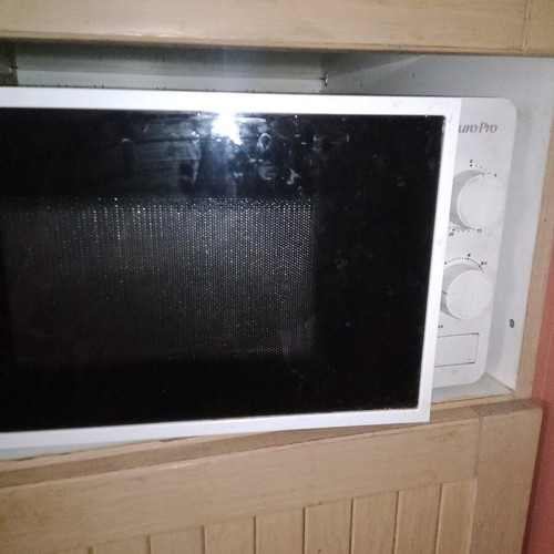 Juro Pro microwave oven used, door stuck