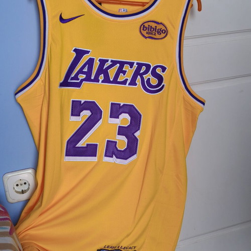 Los Angeles Lakers Swingman Jersey LeBron James New