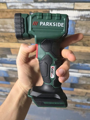 Акумулаторен фенер Parkside 20V 280lm нов