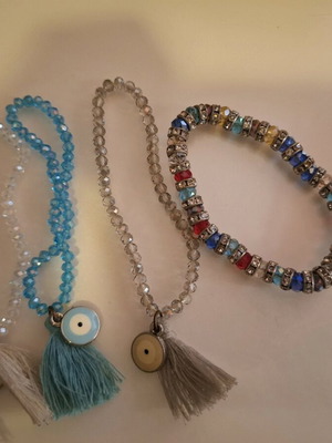 Women's bracelets like new, colorful set