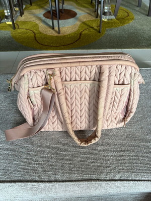 Diaper Bag Paige Carryall Rose used, waterproof and spacious