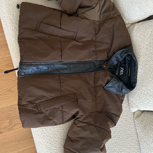 Zara brown jacket with black leather details like new, size M