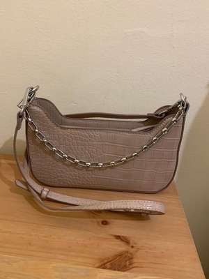 Zara shoulder bag used, beige color