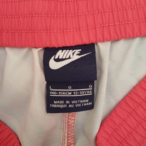 Nike shorts like new, size 12-13 years, pink multicolor
