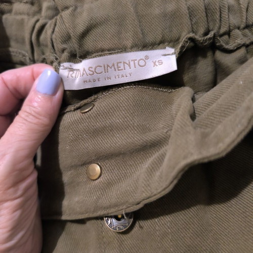 Rinascimento shorts used, green, size XS