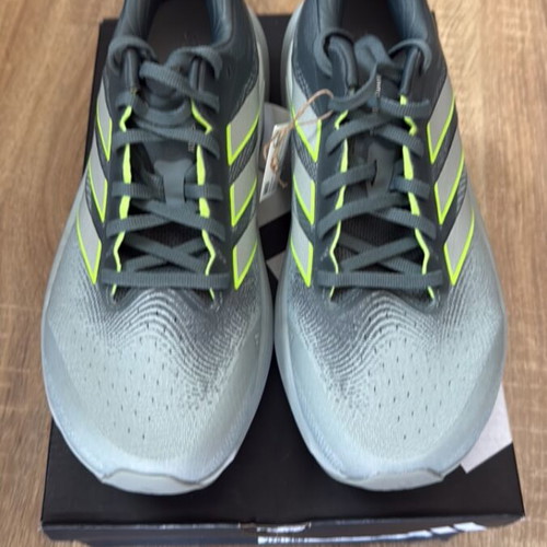 Adidas Supernova Solution M running shoes new, size 43.5 wide fit, grey