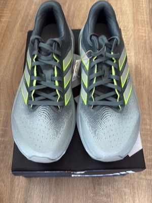 Adidas Supernova Solution M running shoes new, size 43.5 wide fit, grey