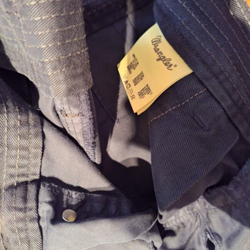 Wrangler men's fabric pants like new