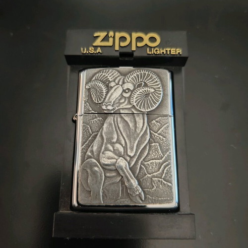 Zippo Bighorn Sheep Chrome Barrett Smythe 1997 like new