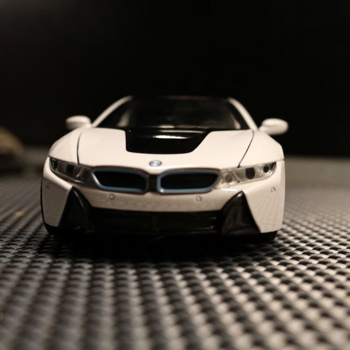 BMW i8 White toy car new with opening doors, light and sound