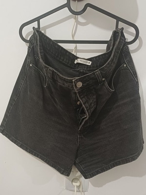 Zara black shorts, size XL
