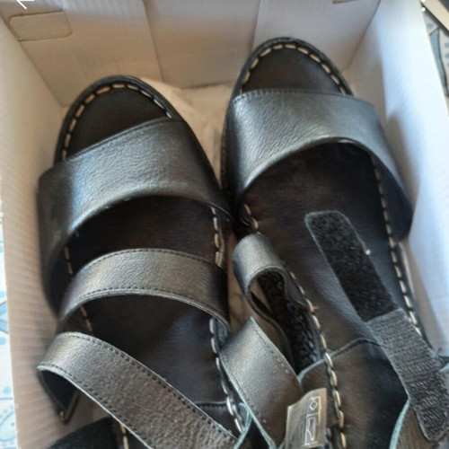 Boxer Air leather sandals size 39, new, black, platform 4 cm heel