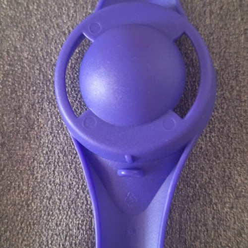 Mini Tupperware egg separator and measuring spoon new