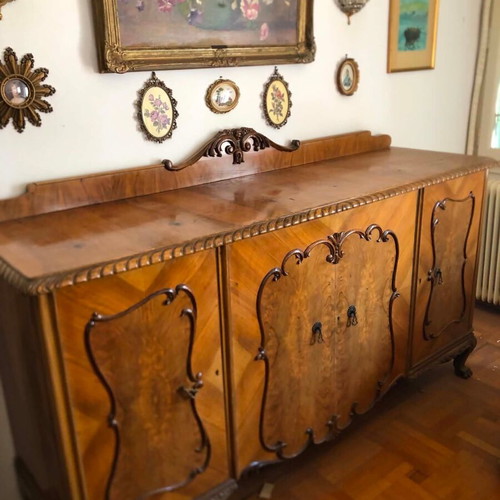 Vintage walnut buffet like new