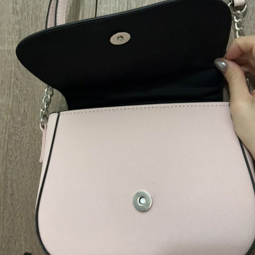 Pink shoulder bag like new with strap