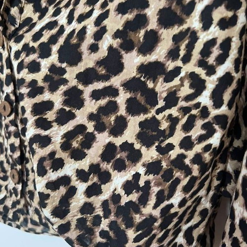 Calliope Cropped Leopard Print Shirt Like New, Cotton, Lightweight