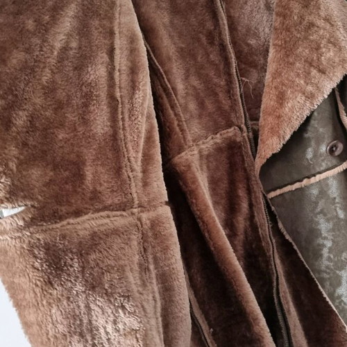 Coat new, unworn with fur inside, warm, khaki