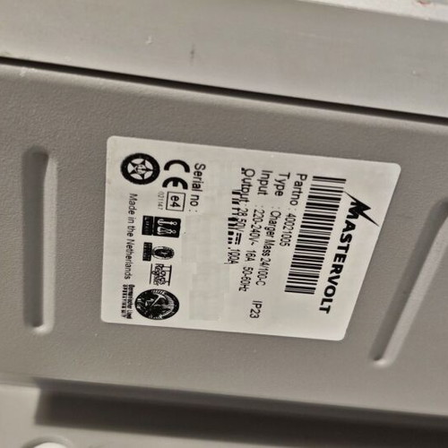 Mastervolt MASS 24/100-C charger used, 24V 100A