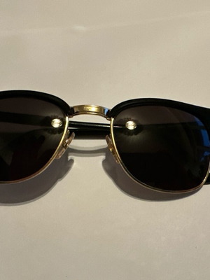 Vintage ItaloOptik Stardust sunglasses black and gold NOS