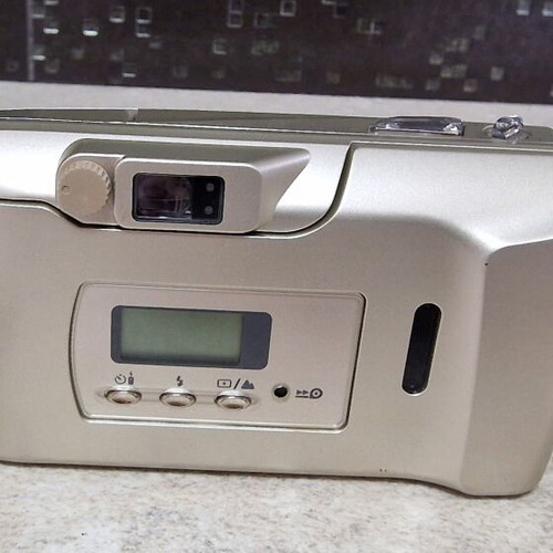 Olympus MJU III 120 35mm Point & Shoot Film Camera like new