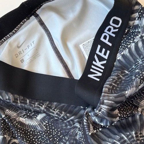 Nike Pro women's sports leggings size L Dri-FIT like new