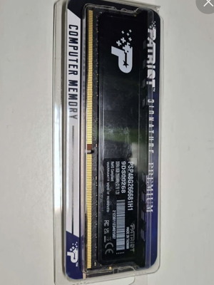 Ram DDR4 8GB 3200MHz like new, fully functional
