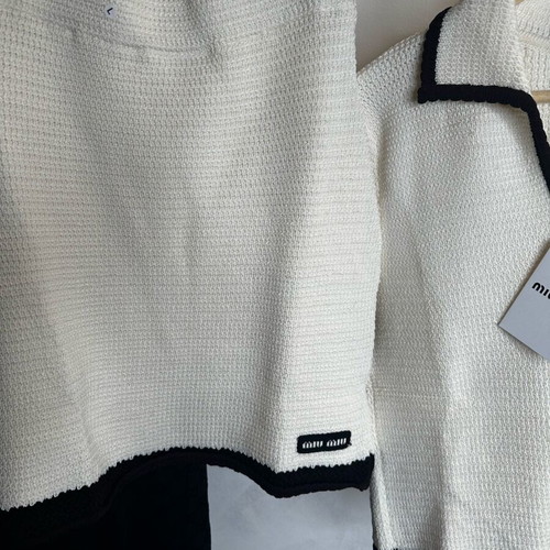Miu Miu women's set blouse with skirt new white
