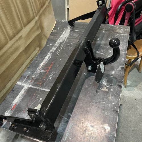 Tow bars used for Toyota Corolla