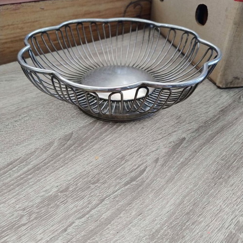 Metal fruit bowl used, diameter 24.5 cm, height 8 cm
