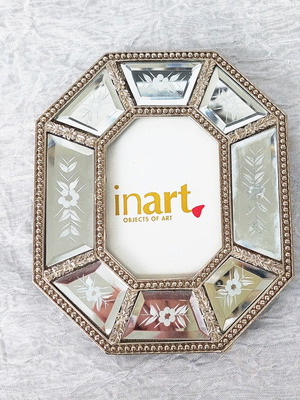 Metal octagonal frame with engraved mirror like new
