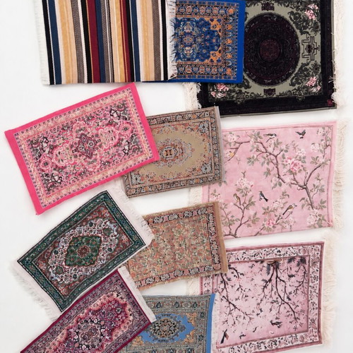 Dollhouse carpet small 16x9.5cm and large 27x18cm