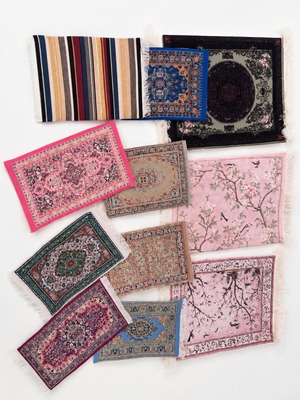 Dollhouse carpet small 16x9.5cm and large 27x18cm