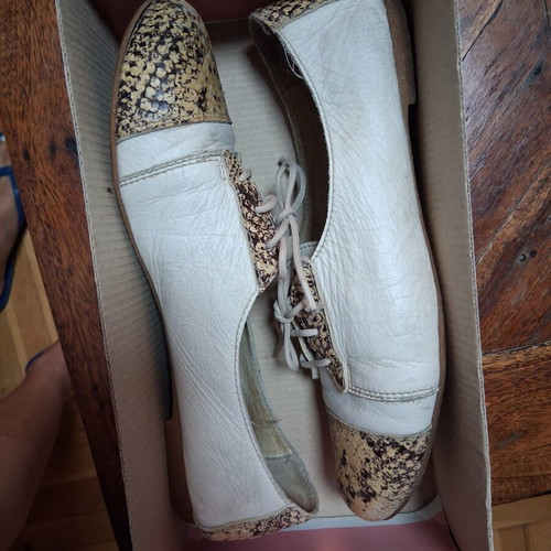 Women's leather flat shoes size 38 used, beige and brown