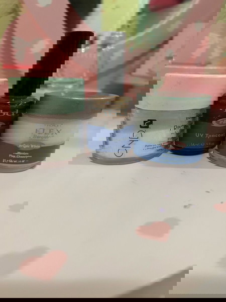 σκόνες ακρυλικού κ topcoat
