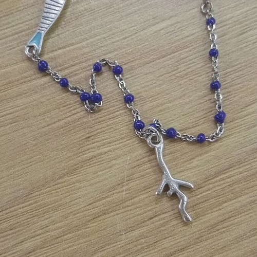 Stainless steel necklace used, in very good condition