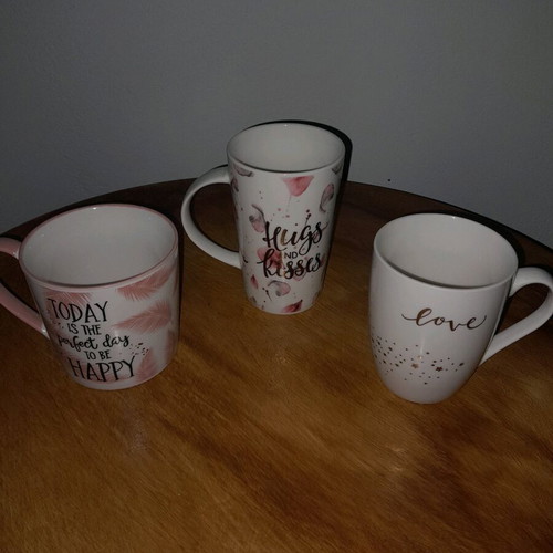 Cups like new, set of 3 pieces