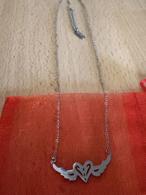 Stainless Steel Angel Wings Necklace new, silver color