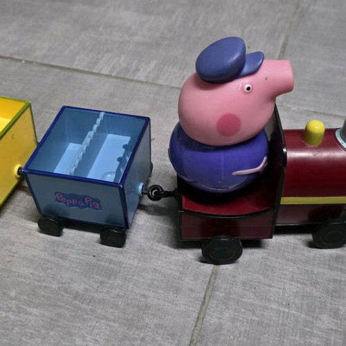 Peppa Train Like New