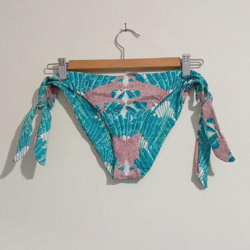 Paolita bikini set like new with tropical leopard print