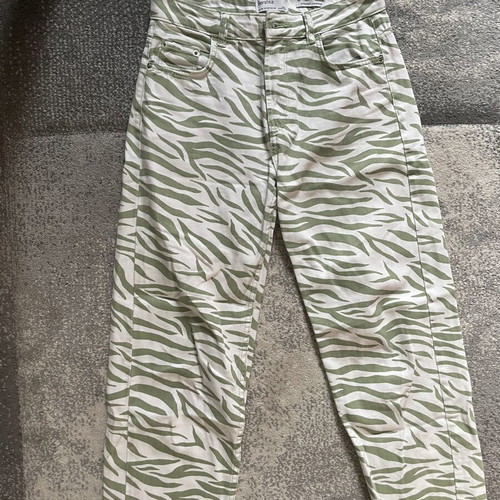 Bershka jeans size S like new, green, lightweight material