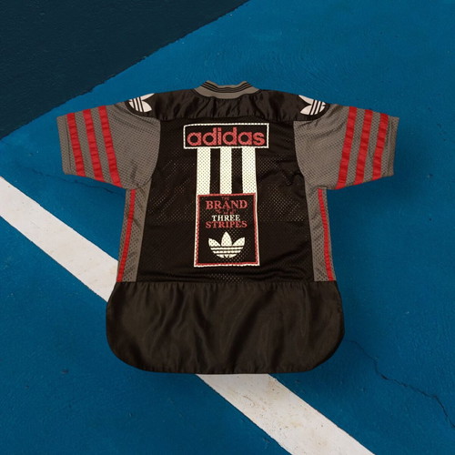 Adidas vintage mesh jersey used, size S, black-red